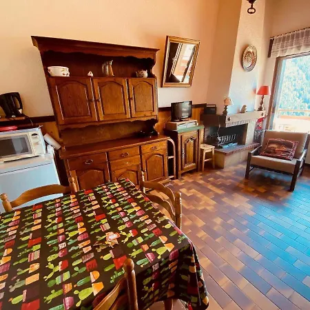 2 Pieces Sans Pretention Avec Balcon Et Parking - Fr-1-459-47 Apartment