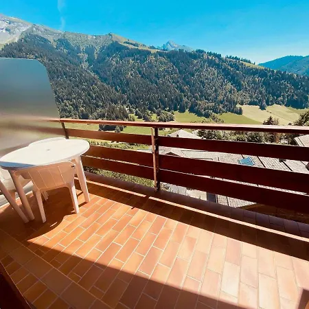 Appartement 2 Pieces Sans Pretention Avec Balcon Et Parking - Fr-1-459-47 *