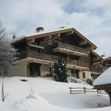 Apartment 2 Pieces Sans Pretention Avec Balcon Et Parking - Fr-1-459-47 *