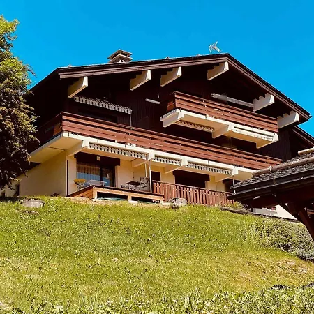 Apartment 2 Pieces Sans Pretention Avec Balcon Et Parking - Fr-1-459-47 La Clusaz
